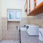Διαμέρισμα Four-bedroom In
